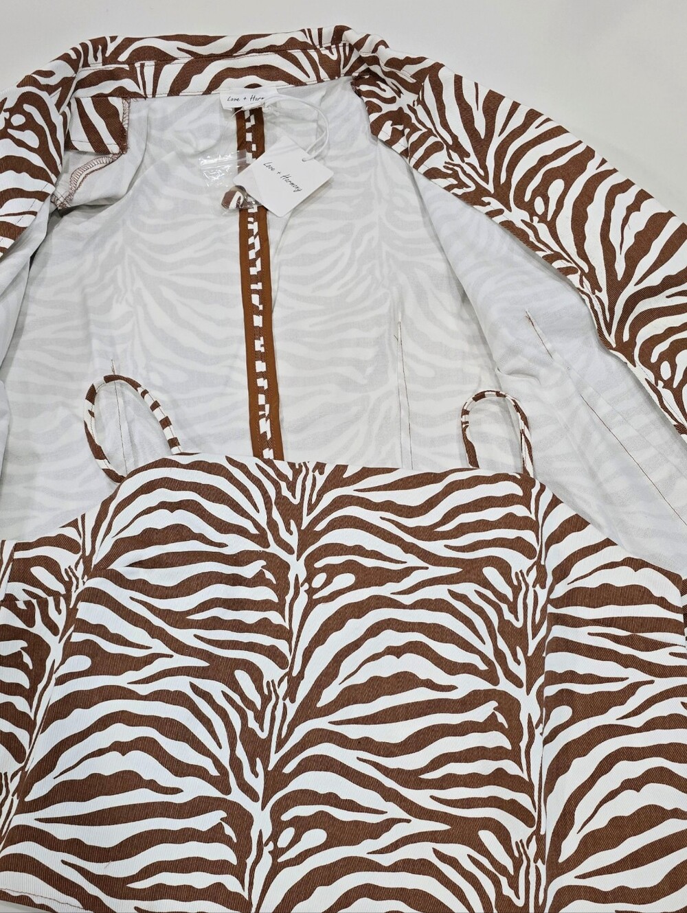Love + Harmony ✦ Mocha Zebra Print✦ Cropped Jacket & Matching Tank Top Set L NWT - Picture 2 of 16